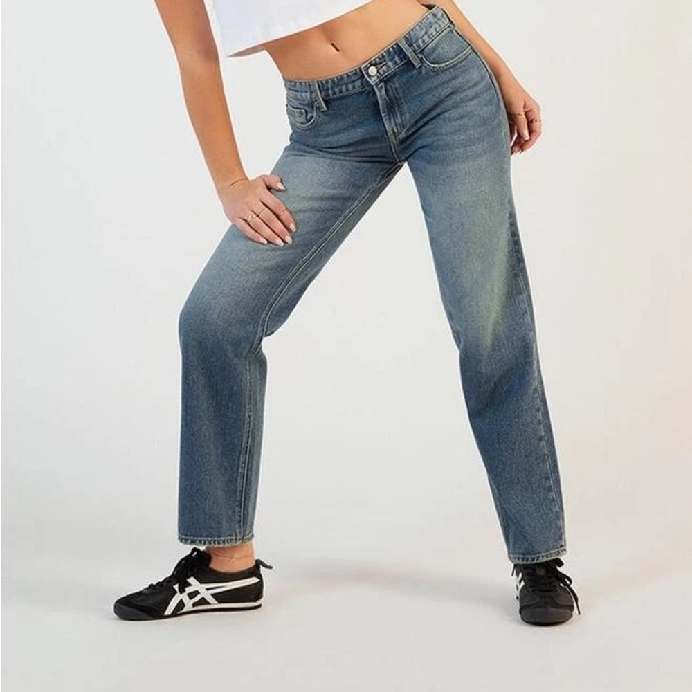 Pacsun Jordyn Low Rise Straight Jeans in 23 Waist